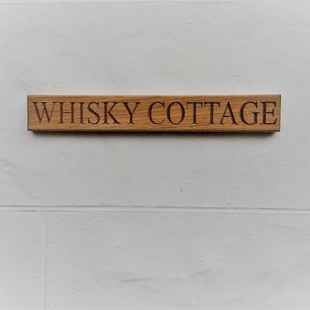 Whisky Cottage Inverness Exterior foto